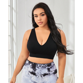 Top Fitness Plus Size Preto Gola V
