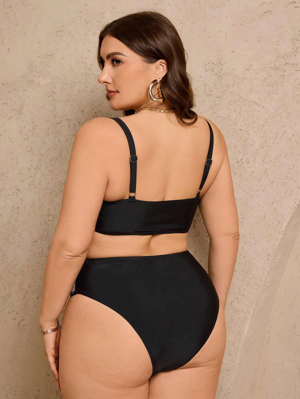 Conjunto de Biquini Chicsea com Detalhes em Metal Plus Size