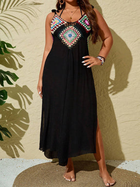 Saída de Praia com Detalhe em Crochê e Franja - Plus Size